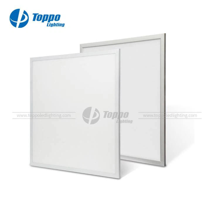 Warm White Single atau Tri-Color Ugr> 19 Ra> 80 5 Years Warranty Long Life Span Satandard LED Panel